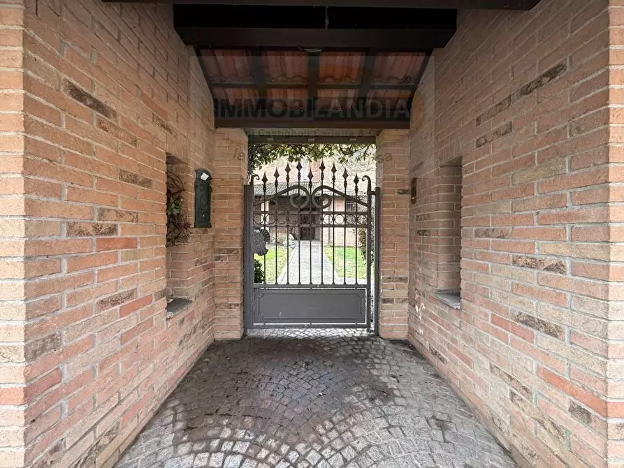 Immagine 28 di Villa in vendita  in VIA DANTE a Zelo Buon Persico