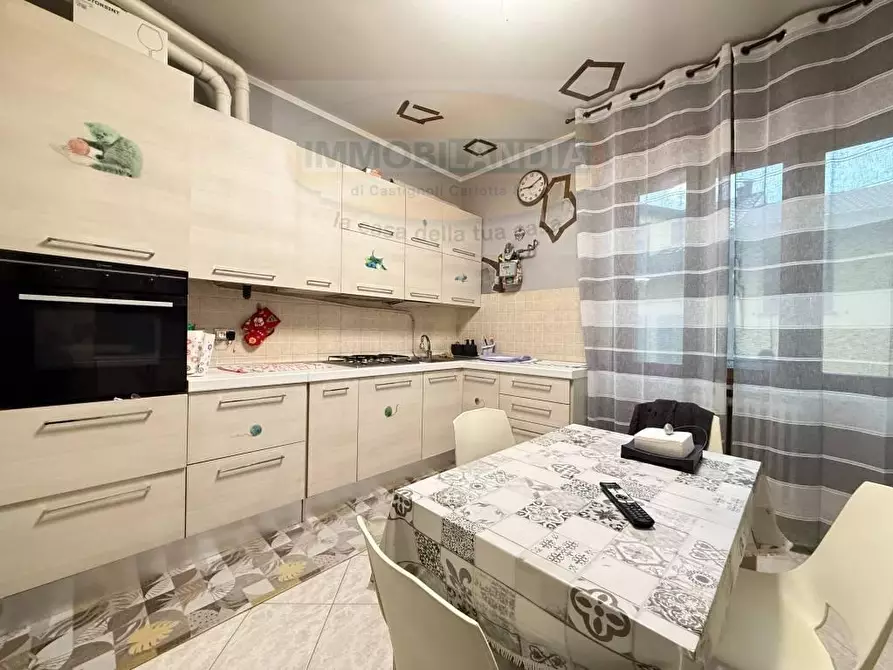 Immagine 6 di Appartamento in vendita  in VIA camillo benso 1 a Comazzo