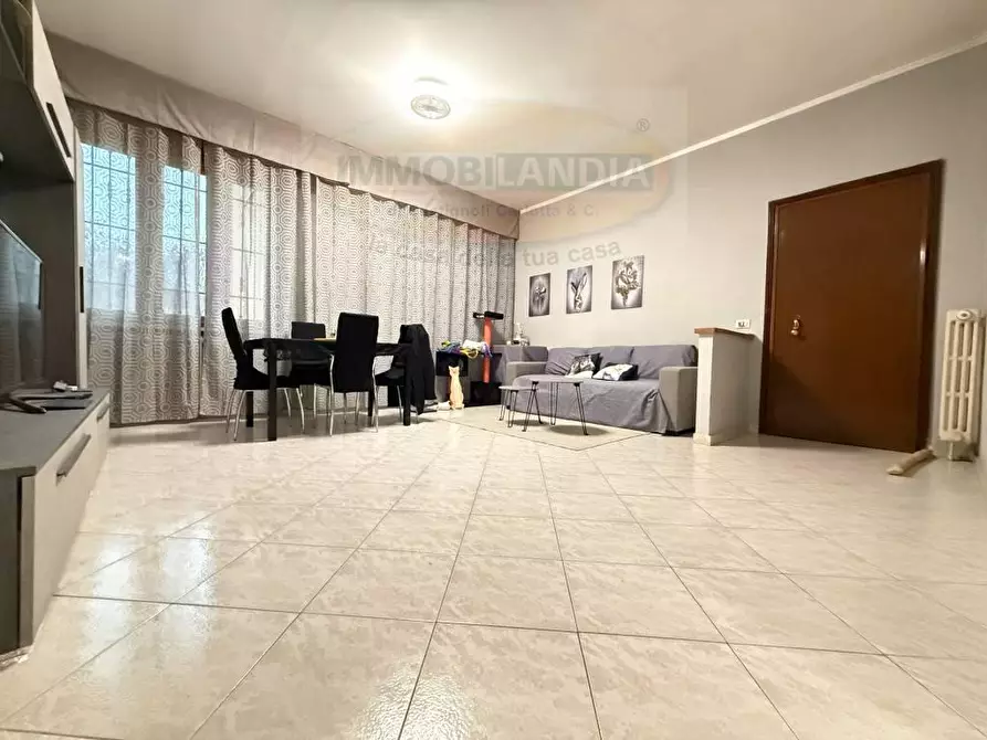 Immagine 10 di Appartamento in vendita  in VIA camillo benso 1 a Comazzo