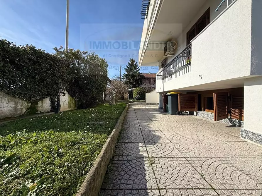 Immagine 3 di Casa bifamiliare in vendita  in VIA melozzo da ForlÃ¬ 21 a Mediglia