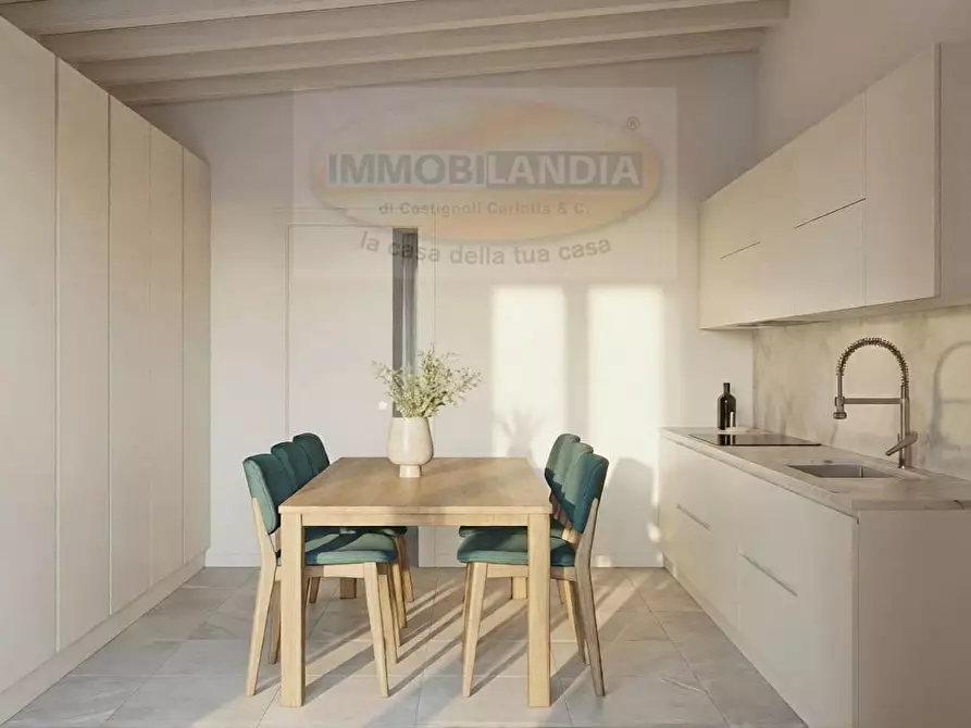 Immagine 7 di Casa bifamiliare in vendita  in VIA SAN ROCCO 1 a Comazzo