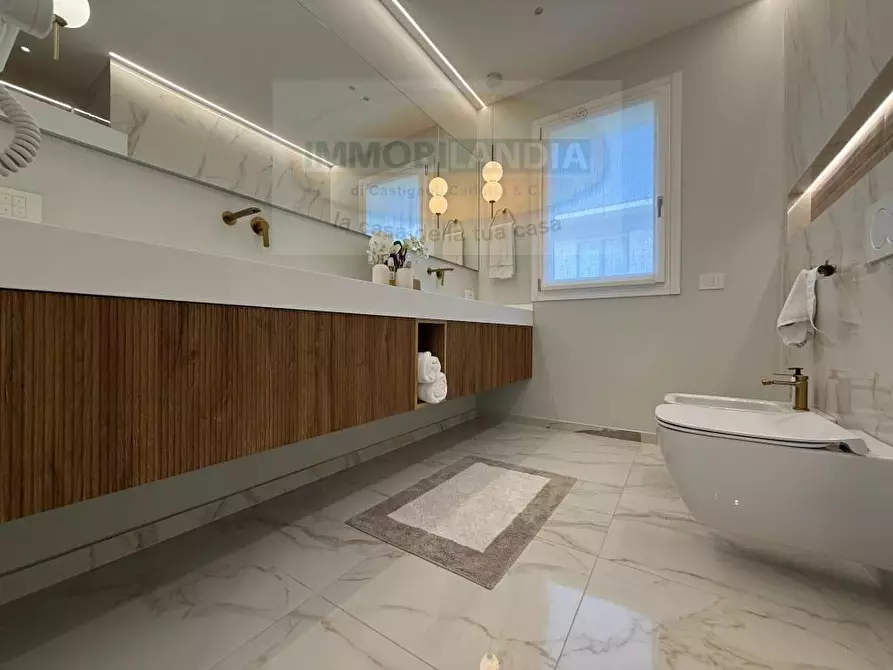 Immagine 27 di Casa bifamiliare in vendita  in VIALE europa 2 a Montanaso Lombardo