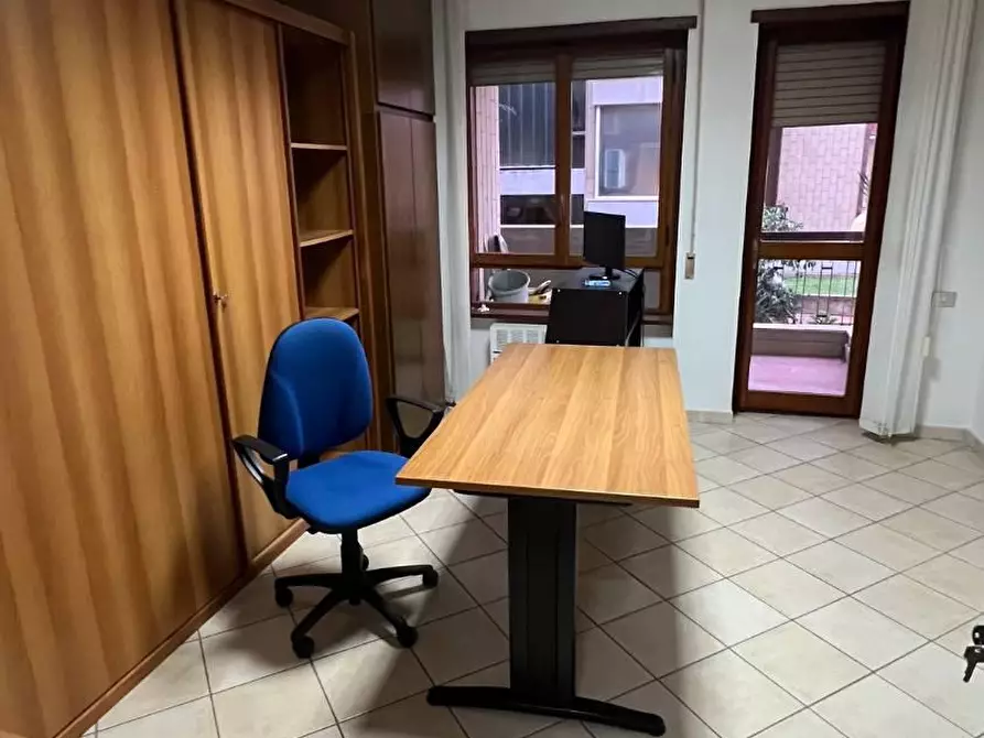 Immagine 1 di Ufficio in affitto  in VIA de gioannis 25 a Cagliari