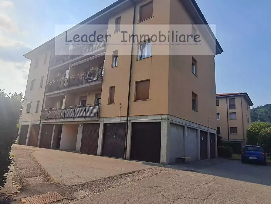 Immagine 20 di Appartamento in vendita  in VIA Via Sacco e Vanzetti 4 a Como