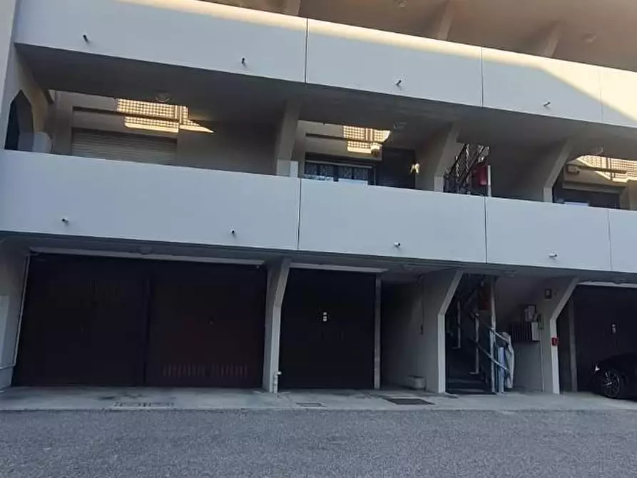 Immagine 3 di Appartamento in vendita  in VIA Masaccio 16 a Como