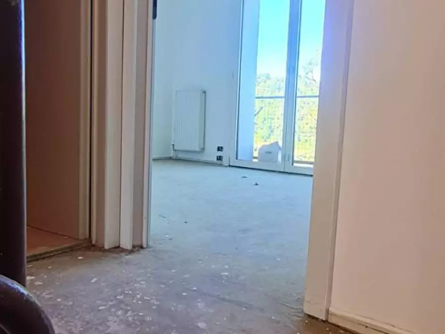 Immagine 22 di Appartamento in vendita  in VIA Masaccio 16 a Como