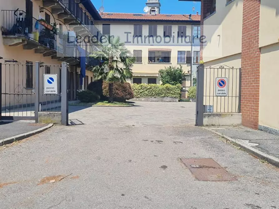 Immagine 10 di Ufficio in vendita  in Battisti 9 a Bulgarograsso