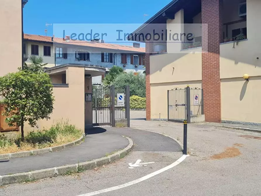 Immagine 6 di Ufficio in vendita  in Battisti 9 a Bulgarograsso