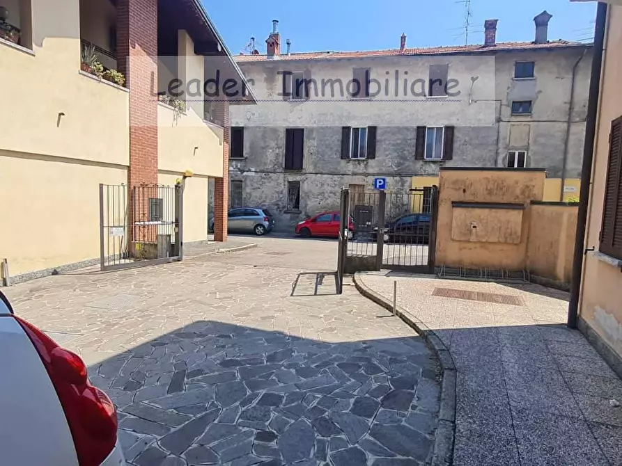 Immagine 7 di Ufficio in vendita  in Battisti 9 a Bulgarograsso