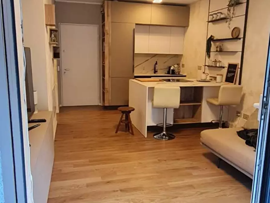 Immagine 16 di Appartamento in affitto  in VIA Regina Teodolinda 53 a Como