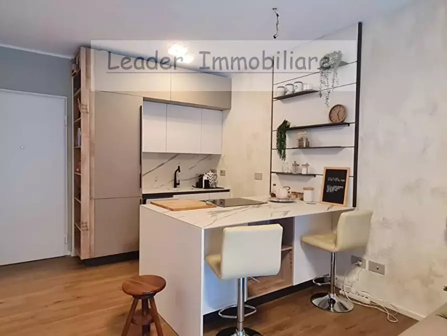 Immagine 18 di Appartamento in affitto  in VIA Regina Teodolinda 53 a Como