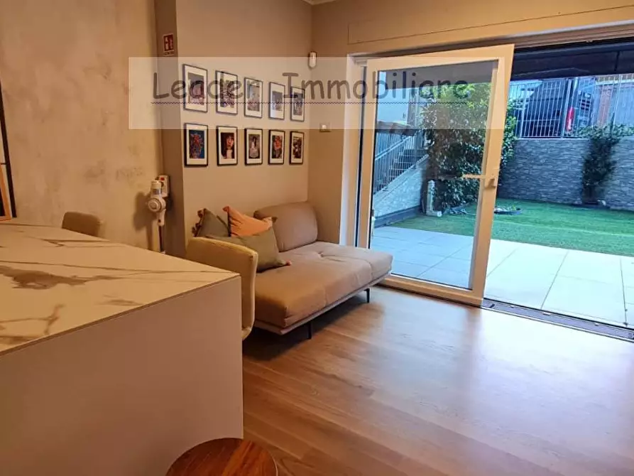 Immagine 1 di Appartamento in affitto  in VIA Regina Teodolinda 53 a Como