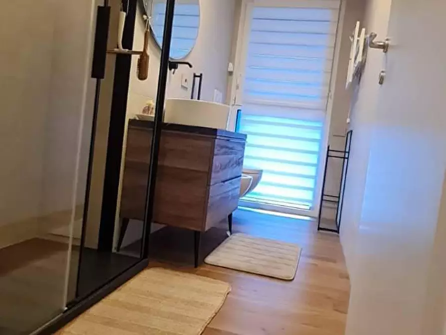 Immagine 26 di Appartamento in affitto  in VIA Regina Teodolinda 53 a Como