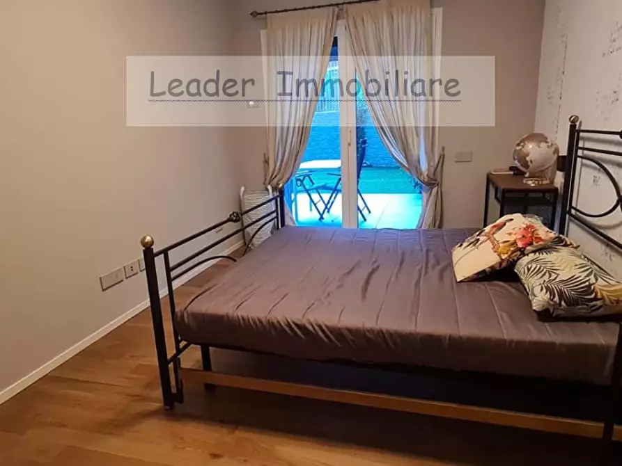 Immagine 29 di Appartamento in affitto  in VIA Regina Teodolinda 53 a Como