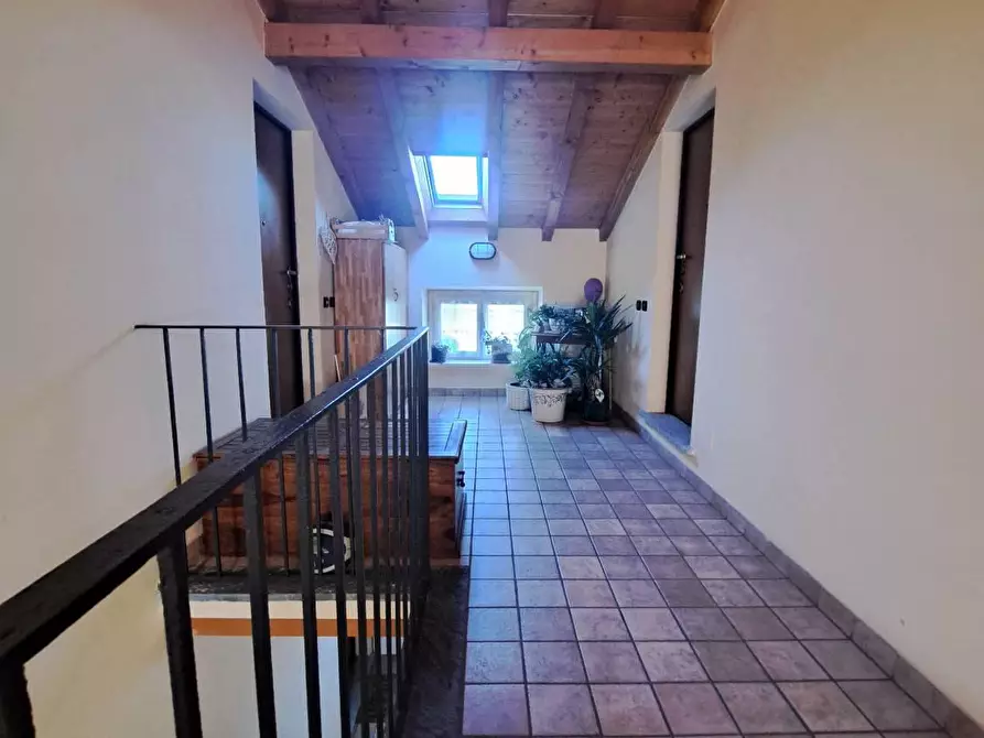 Immagine 3 di Appartamento in vendita  in VIA Priva a Como