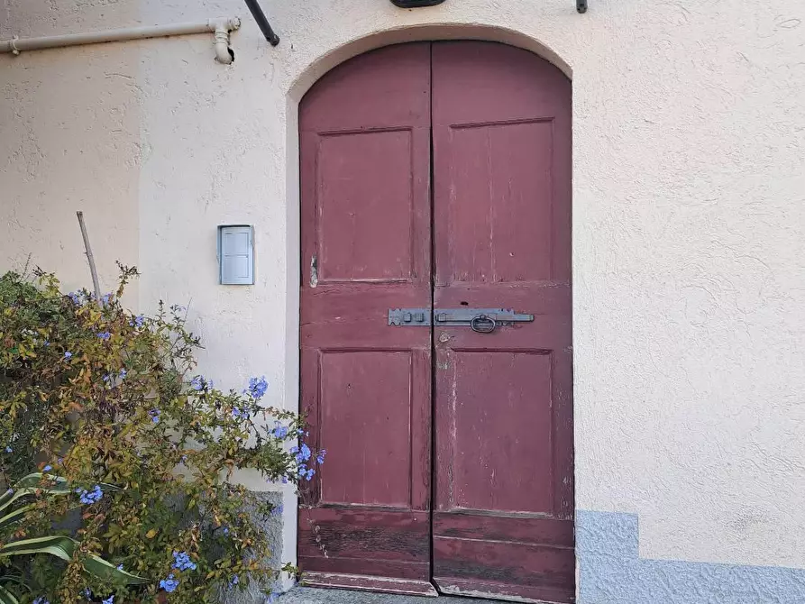 Immagine 6 di Appartamento in vendita  in VIA Priva a Como