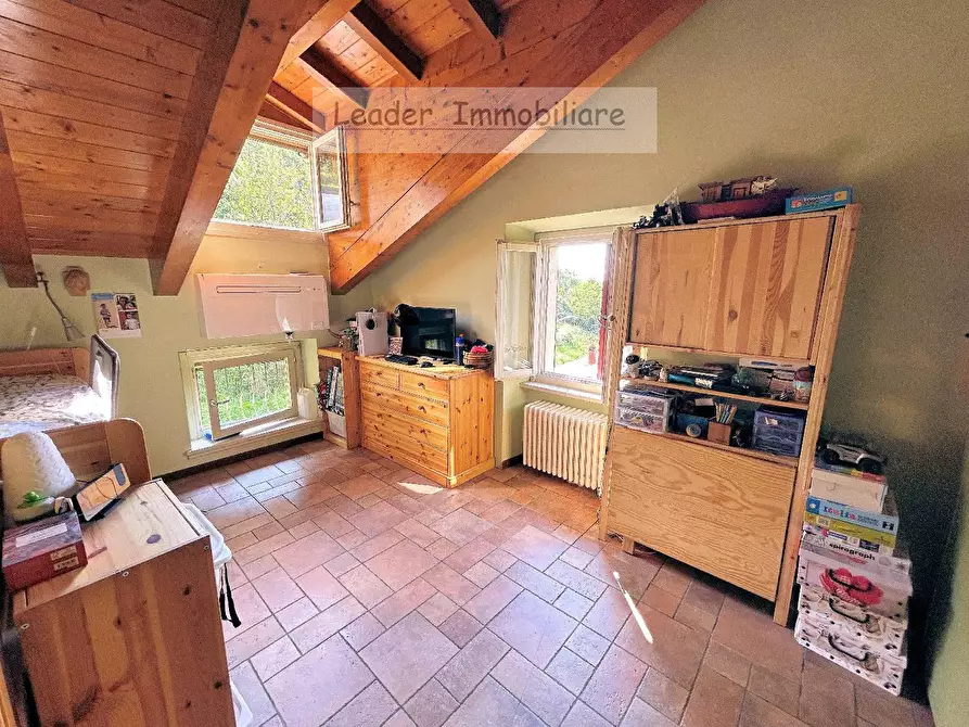 Immagine 15 di Appartamento in vendita  in VIA Priva a Como