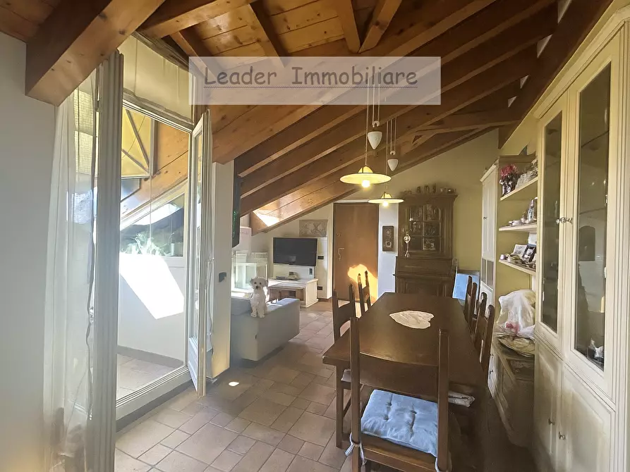 Immagine 24 di Appartamento in vendita  in VIA Priva a Como