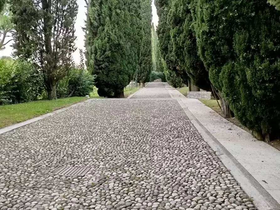 Immagine 22 di Appartamento in affitto  in VIA Angelo Omodeo 3 a Polpenazze Del Garda