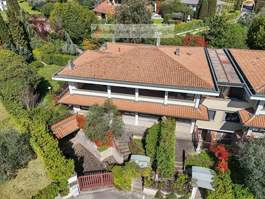Immagine 4 di Villetta a schiera in vendita  in VIA San Cassiano 20 a Padenghe Sul Garda