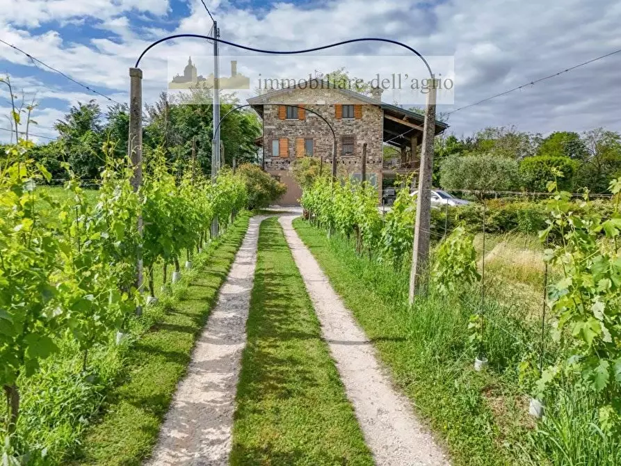 Immagine 1 di Villa in vendita  in VIA DEL GUT 5 a Calcinato