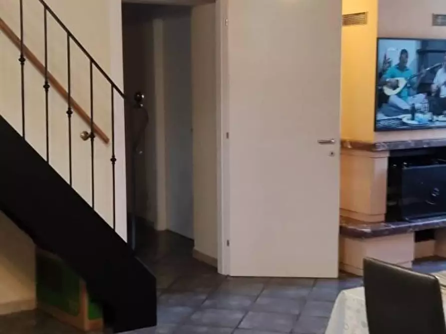 Immagine 5 di Appartamento in vendita  in VIA Molini 6 a Lonato del Garda