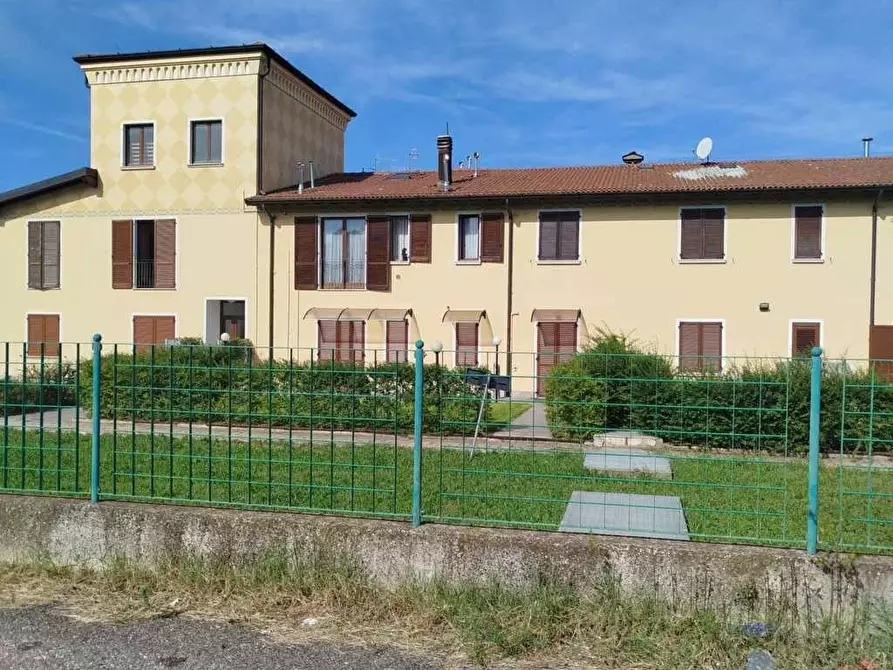 Immagine 11 di Appartamento in vendita  in VIA Molini 6 a Lonato del Garda