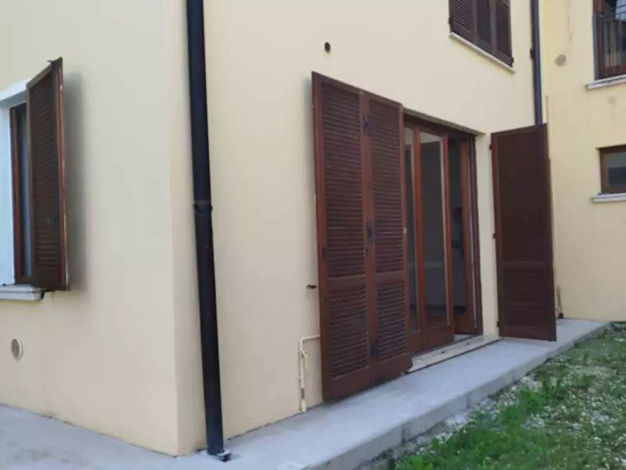 Immagine 9 di Appartamento in vendita  in VIA Molini 6 a Lonato del Garda