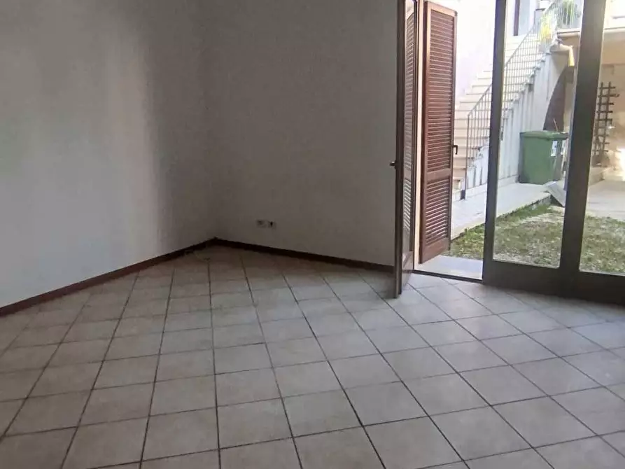 Immagine 2 di Appartamento in vendita  in VIA Molini 6 a Lonato del Garda