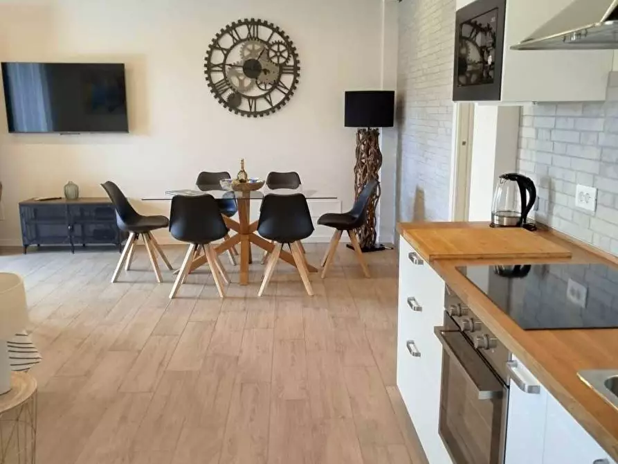 Immagine 8 di Appartamento in vendita  in VIA Don Pietro Gialdi 97 a Desenzano Del Garda