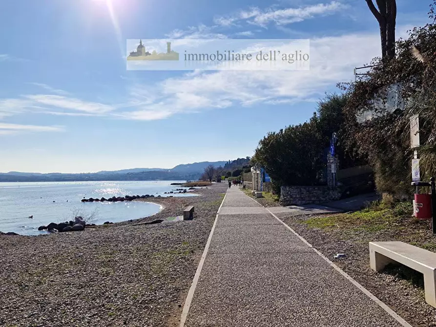 Immagine 19 di Villetta a schiera in vendita  in VIA San Cassiano 20 a Padenghe Sul Garda