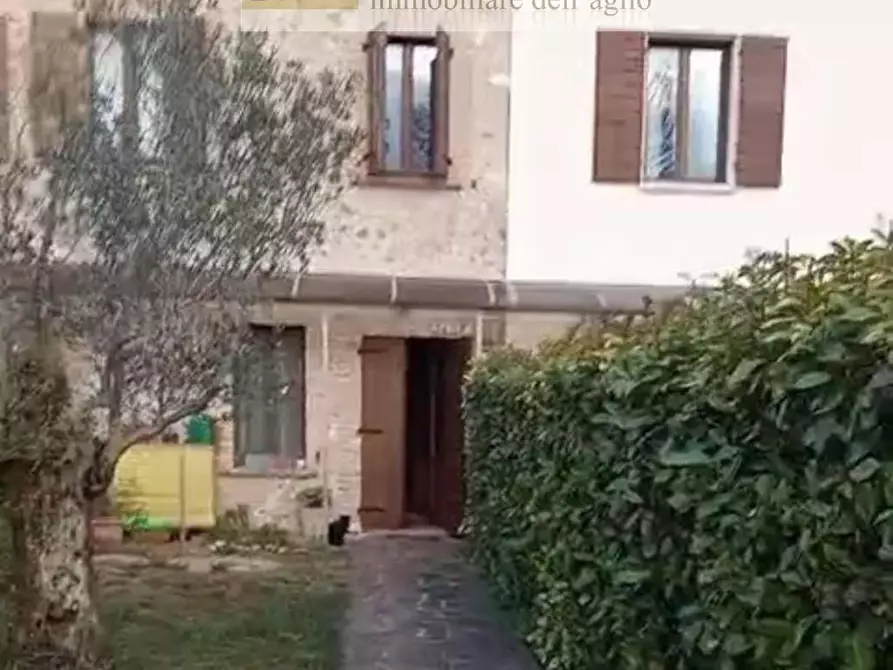 Immagine 1 di Appartamento in affitto  in VIA a Peschiera Del Garda