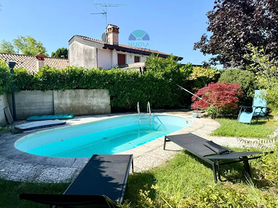Immagine 2 di Casa bifamiliare in vendita  a San Canzian D'isonzo