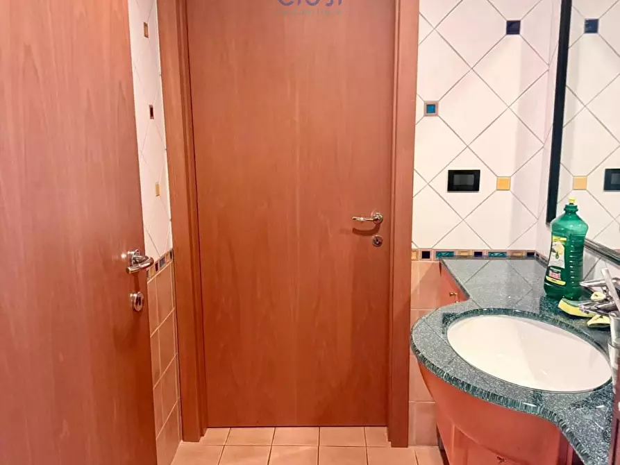 Immagine 16 di Ufficio in vendita  a Turriaco