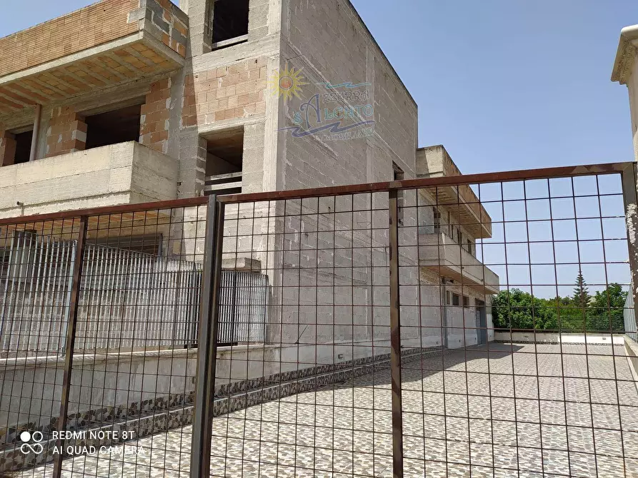 Immagine 5 di Palazzo in vendita  in Vignale 0 a Maruggio