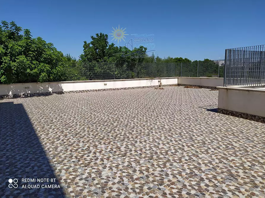 Immagine 10 di Palazzo in vendita  in Vignale 0 a Maruggio