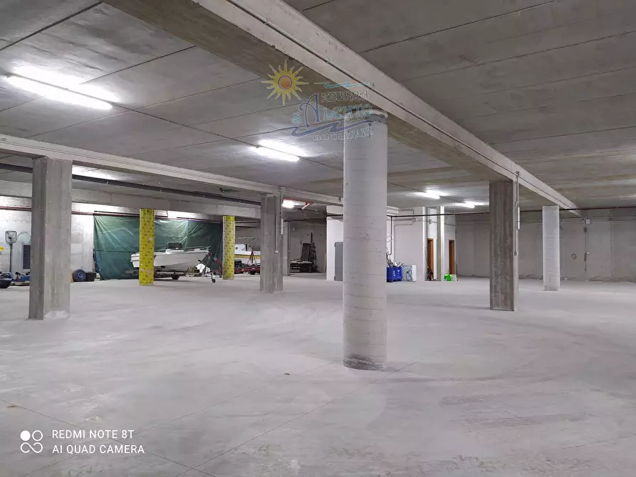 Immagine 26 di Palazzo in vendita  in Vignale 0 a Maruggio