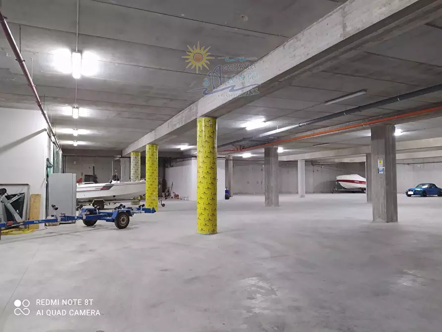 Immagine 28 di Palazzo in vendita  in Vignale 0 a Maruggio