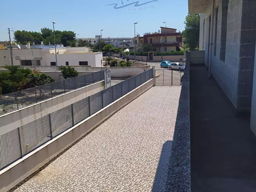 Immagine 11 di Palazzo in vendita  in Vignale 0 a Maruggio