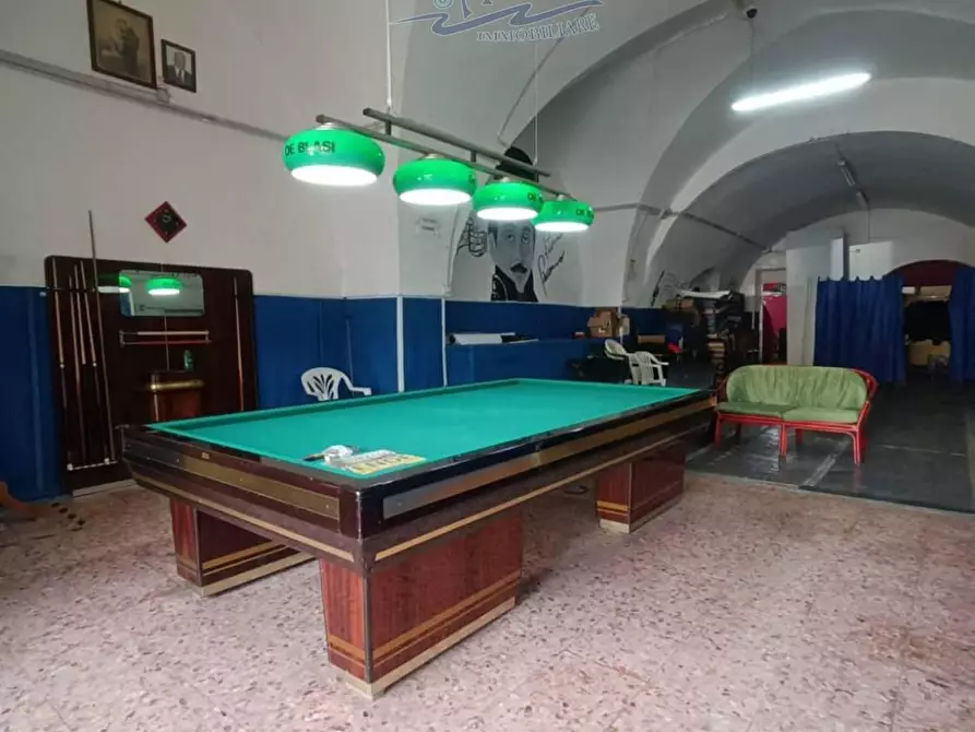 Immagine 5 di Locale commerciale in vendita  in Malta 4-10 a Maruggio