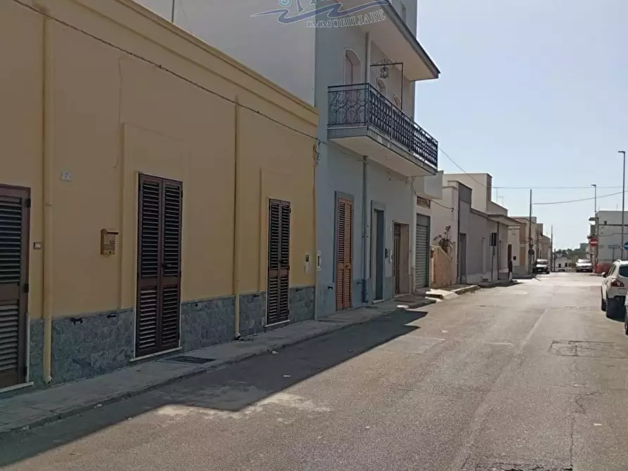 Immagine 2 di Casa indipendente in vendita  in VIA Mameli 7 a Maruggio