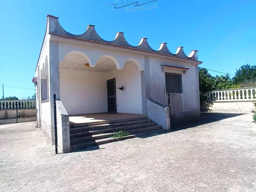 Immagine 4 di Villa in vendita  in CONTRADA TRULLO DI MARE a Torricella