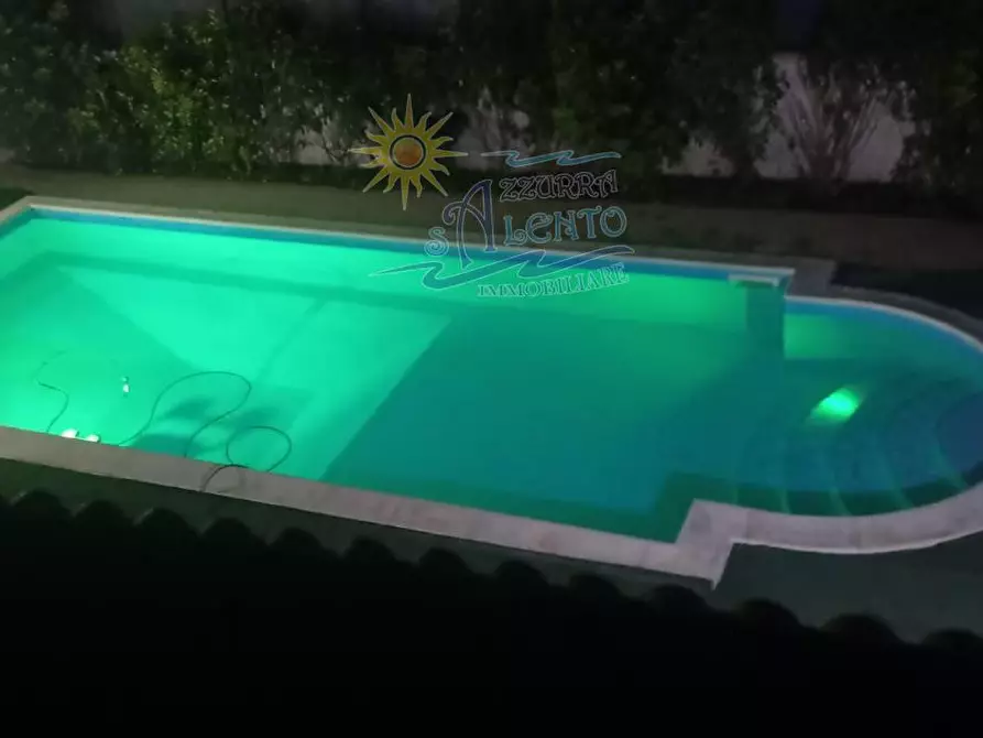 Immagine 11 di Villa in vendita  in VIA Ponente a Maruggio