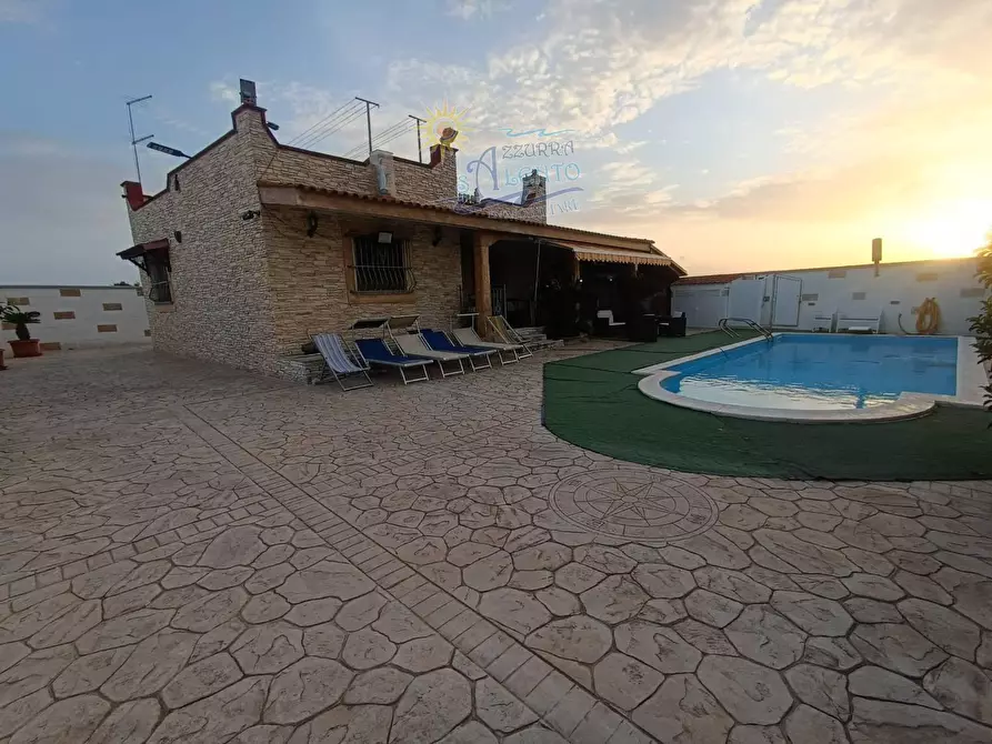 Immagine 4 di Villa in vendita  in VIA Ponente a Maruggio