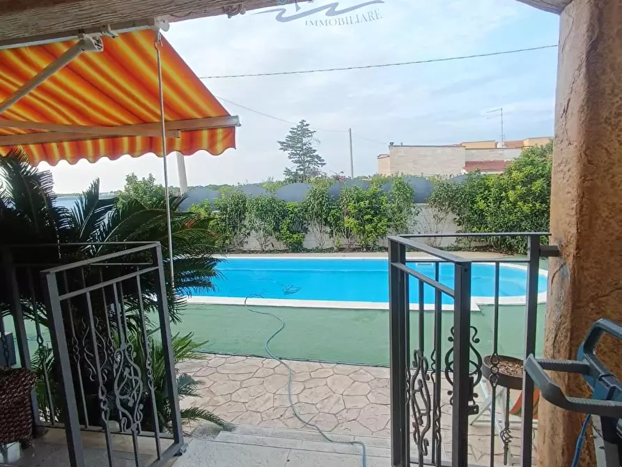 Immagine 15 di Villa in vendita  in VIA Ponente a Maruggio