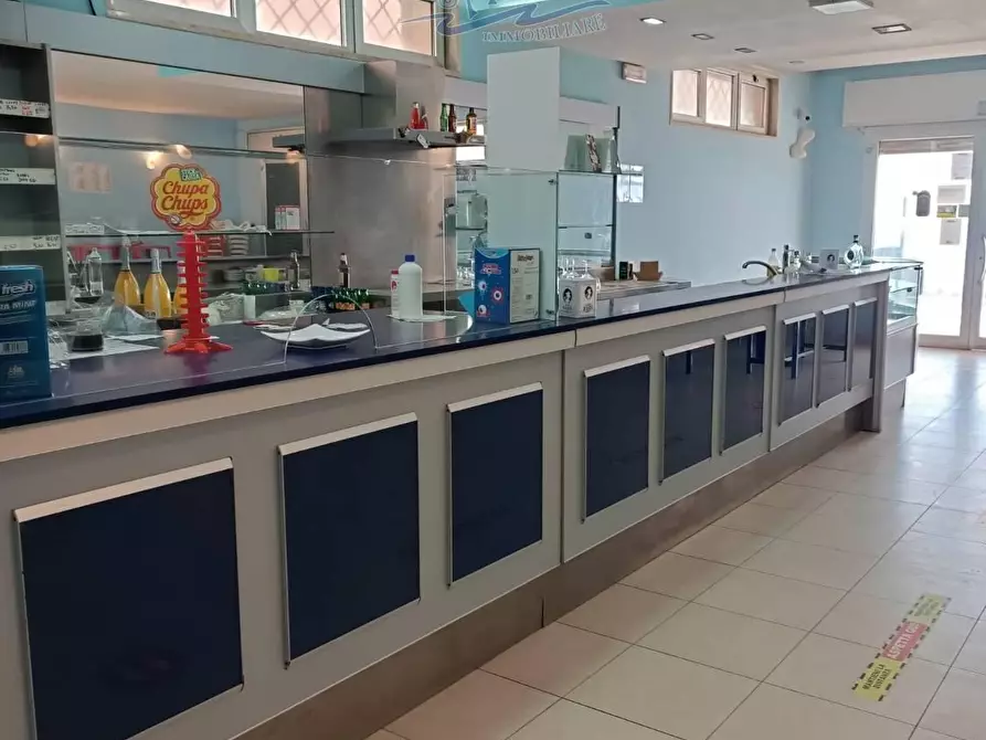 Immagine 15 di Locale commerciale in vendita  in Contrada Monaco le Conche a Lizzano