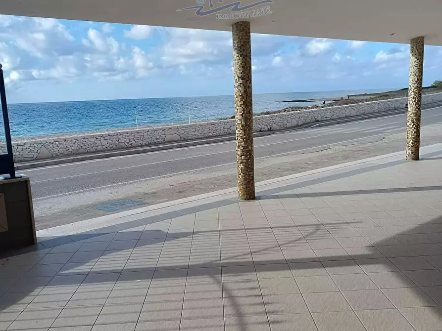 Immagine 10 di Locale commerciale in vendita  in Contrada Monaco le Conche a Lizzano