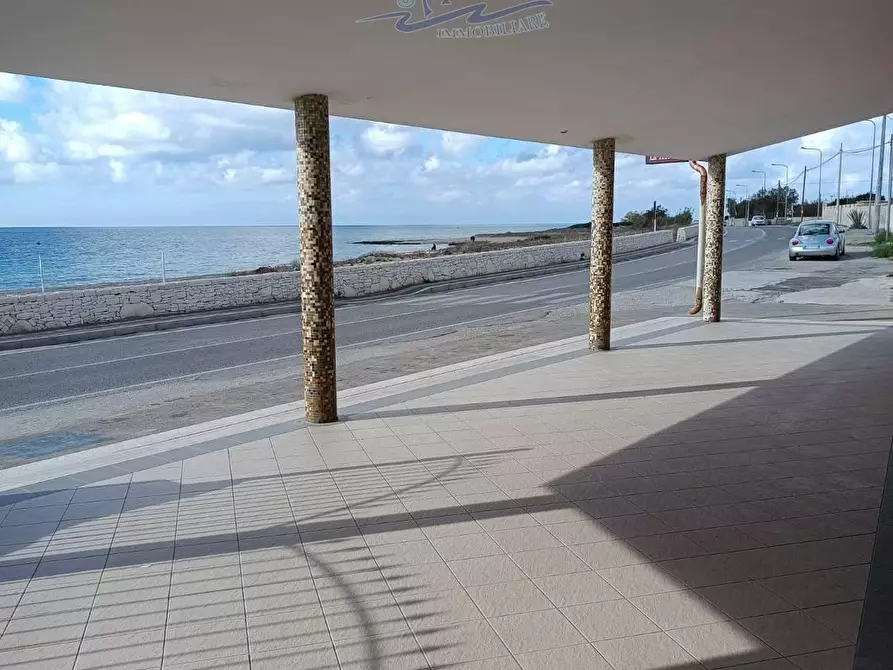 Immagine 11 di Locale commerciale in vendita  in Contrada Monaco le Conche a Lizzano