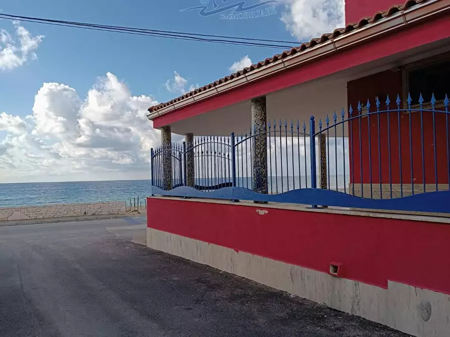 Immagine 4 di Locale commerciale in vendita  in Contrada Monaco le Conche a Lizzano