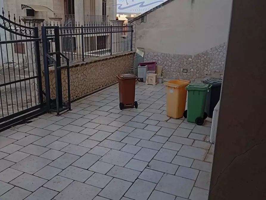 Immagine 6 di Palazzo in vendita  in VIA Vittorio Emanuele 171 a San Marzano Di San Giuseppe